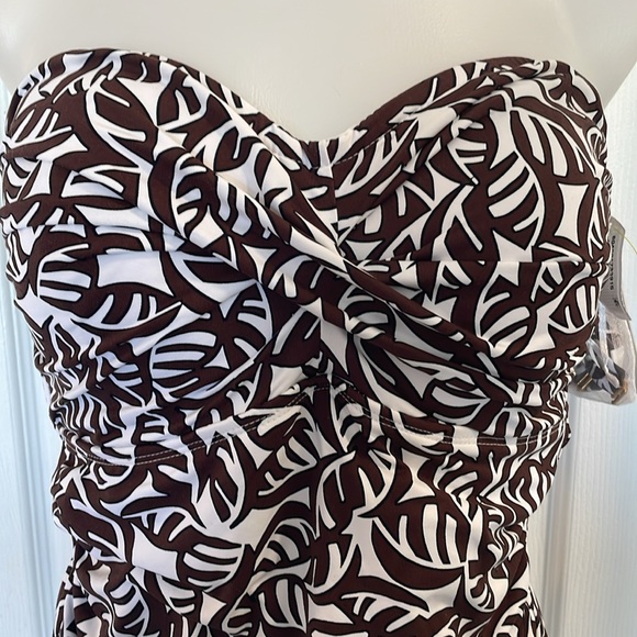 ANNE COLE SIGNATURE COLLECTION ONE PIECE SWIMSUIT BROWN AND WHITE SIZE 14 - Picture 6 of 15